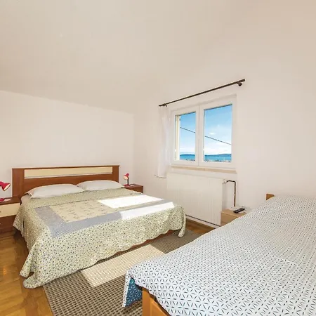 3 Bedroom Cozy In Apartman